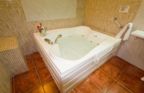Alcala de Guadaira House | Hostal Nueva Andalucia