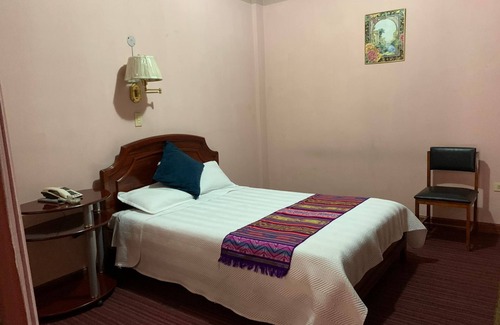 Cuenca Hotel | Hostal Pichincha Internacional