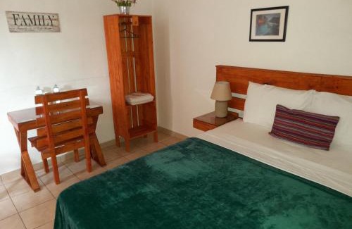 Apaneca House | Hostal Puertas De Apaneca