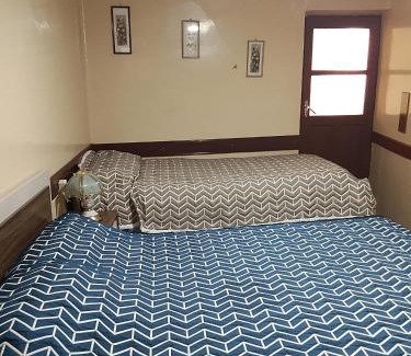 Sucre House | Hostal Residencial Avenida