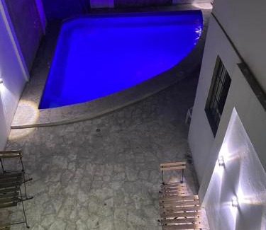 La Romana Hotel | Hostal y Piscina del Mari