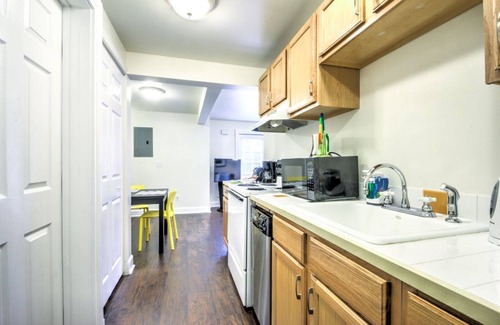 Broadway Condo | Hosteeva Capitol Hill Condos