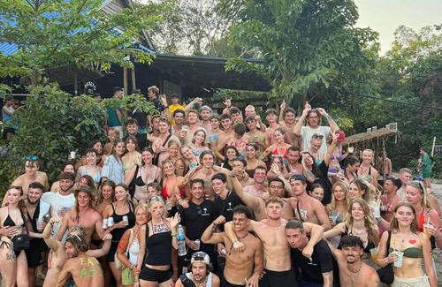 Koh Rong Hostel | Hostel ∙ 8 guests