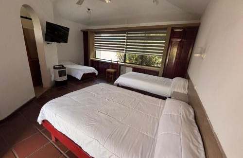 Ambuqui Hotel | Hosteria Aruba