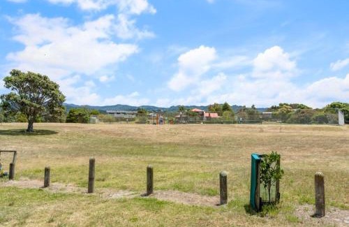 Pauanui House | Hosts on the Coast Park & Play