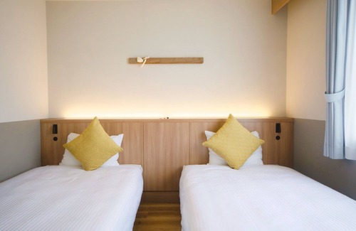 Ueno Hotel | Hot Cross Point SANTA MONICA