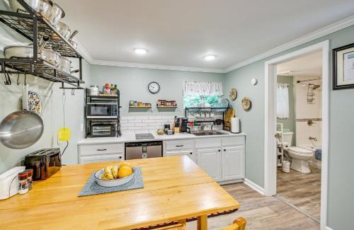 Hot Springs Apartment | Hot Springs Hideaway The Crystal Cottage