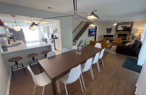 Milwood House | Hot tub) 4 Room Domain: Foosball