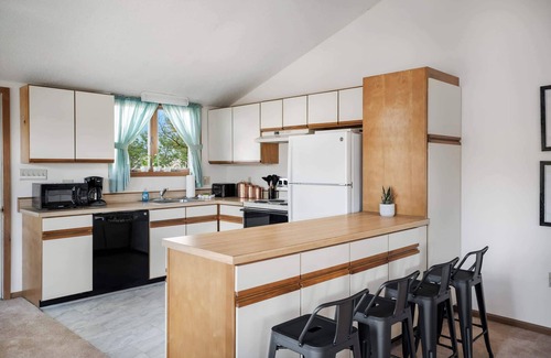 The Woods Ski Chalet | Hot Tub, Fire Pit, Grill, Deck w/Resort Amenities