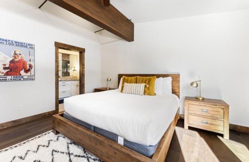 Truckee House | Hot Tub Mountain Views 10 mins to Northstar