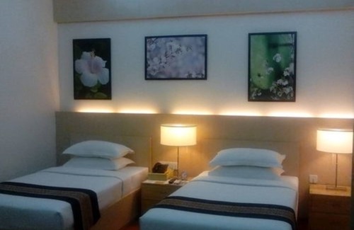 Mayangone Hotel | Hotel 7 Mile