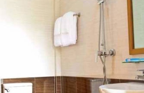Mayangone Hotel | Hotel 7 Mile