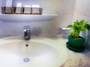 Dhaka Hotel | Hotel 71
