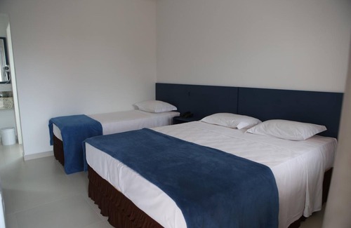Praia da Armacao do Itapocoroi Hotel | Hotel Açoriano