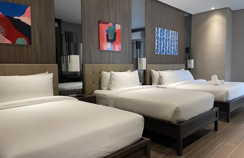 Diliman Hotel | Hotel A and A Quezon City powered by Cocotel