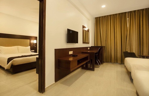 Chikkamagaluru Hotel | HOTEL AADRIKA