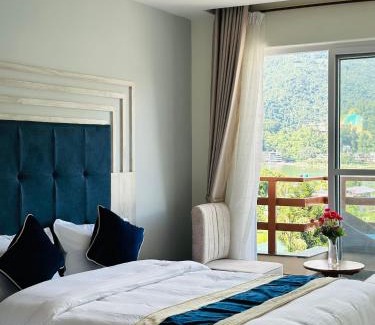 Pokhara Hotel | Hotel Adam