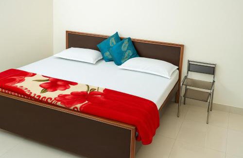 Ayodhya House | HOTEL !Ajay Palace! Near Ram Janam Bhoomi - Providing Air Conditioned Rooms With Free Wi-fi Facility - Best Budget Hotel In Ayodhya