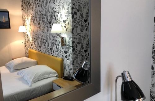 Intra Muros Hotel | Hotel Ajoncs d'Or