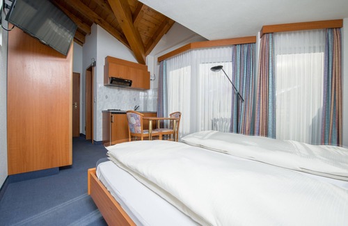 Saas-Fee Hotel | Hotel Alpenperle