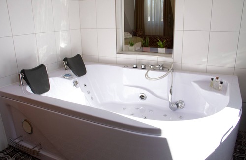Hakenfelde Hotel | Hotel Altes Fährhaus