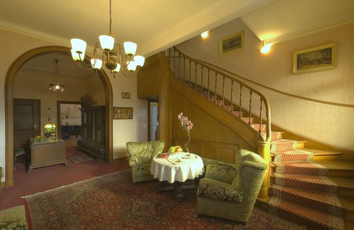 Sachsenhausen-Sud Hotel | Hotel am Berg