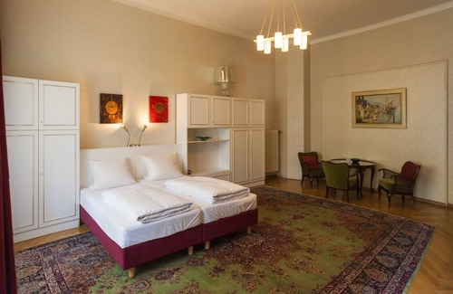 Sachsenhausen-Sud Hotel | Hotel am Berg