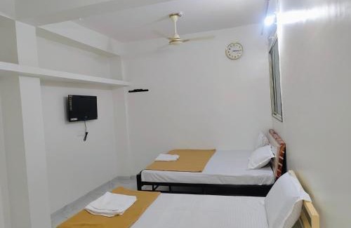 Daulatabad Hotel | Hotel Amardeep Residency