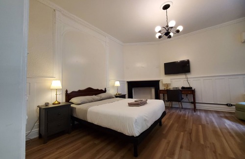 Downtown Montreal Hotel | Hotel Ambrose