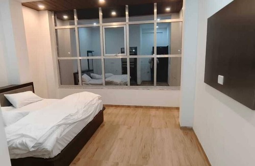 Sikar Hotel | HOTEL ANAYAA FAIRVIEW