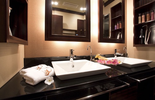 Fushimi Hotel | Hotel and Spa Lotus Modern – Adults Only