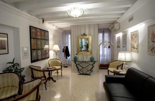 Castello Hotel | Hotel Antigo Trovatore