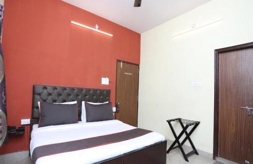 Varanasi Hotel | Hotel Aparajita