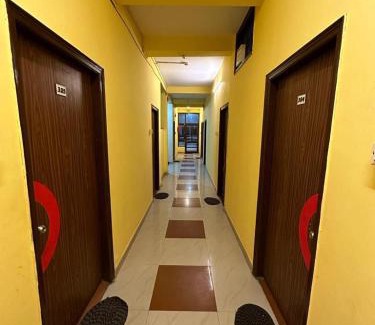 Varanasi Hotel | Hotel Aparajita