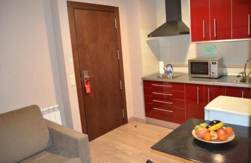 Alcala de Henares Hotel | Hotel Apartamentos Don Juan I