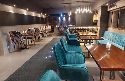 Sualkuchi Hotel | Hotel Apollo Grand