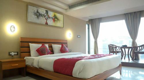 Sualkuchi Hotel | Hotel Apollo Grand