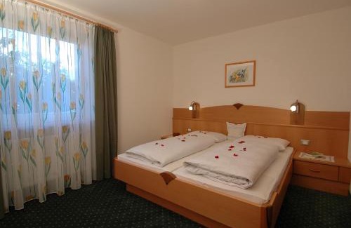 Schenna Apartment | Hotel - Appartements Schmied Hans