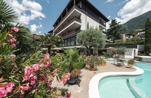 Schenna Apartment | Hotel - Appartements Schmied Hans