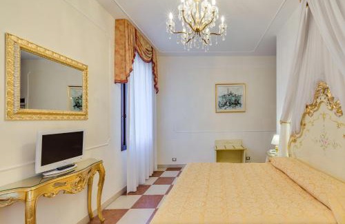 Cannaregio Hotel | Hotel At Leonard