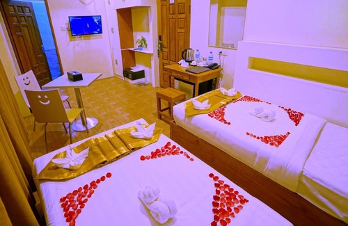 Mandalay Hotel | Hotel Aurora