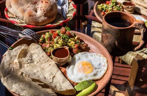 Calzada Madero Hotel | Hotel Ayook