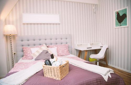 Wurzburg City Centre Hotel | Hotel Barbarossa Garni