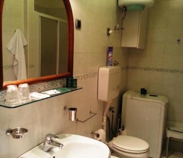 Riva del Garda Hotel | Hotel Bellariva