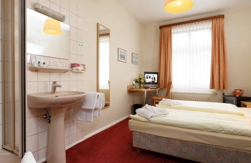 Spandau Hotel | Hotel Benn