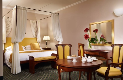 San Giovanni Hotel | Hotel Berchielli