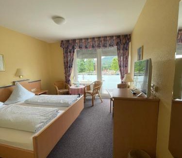 Beverungen Hotel | Hotel Bevertal
