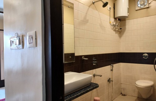 Tarapith Hotel | HOTEL BINAPANI DELUXE 1