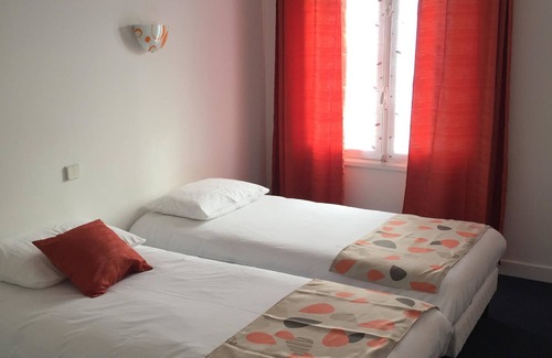 Royan Hotel | Hotel Bistrot de la Place