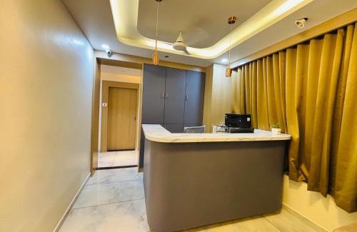 Vadodara House | Hotel BK Palace AC Rooms
